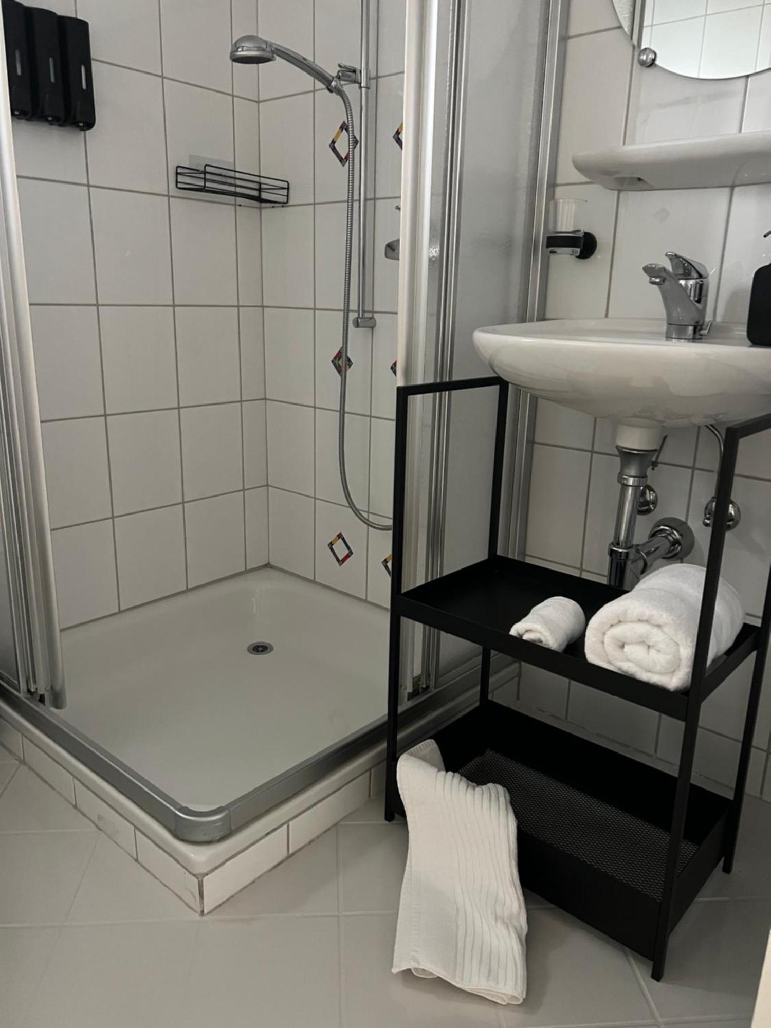 Black&White Apartment Uzwil Eksteriør bilde